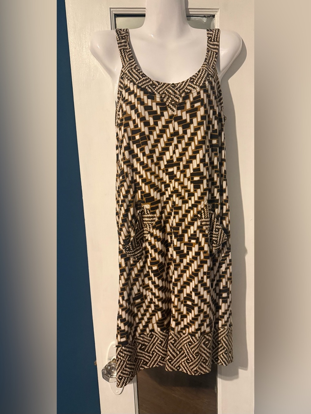 DVF 100% Silk Diane von Furstenberg Geometric Print Tank Dress with Pockets 6